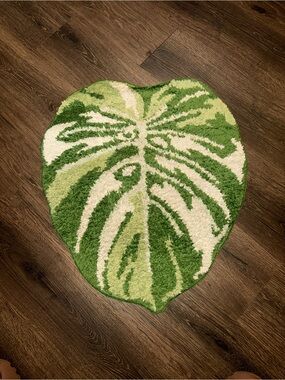 Green Leaf Bath Rug - Plush Shaggy Accent Rug